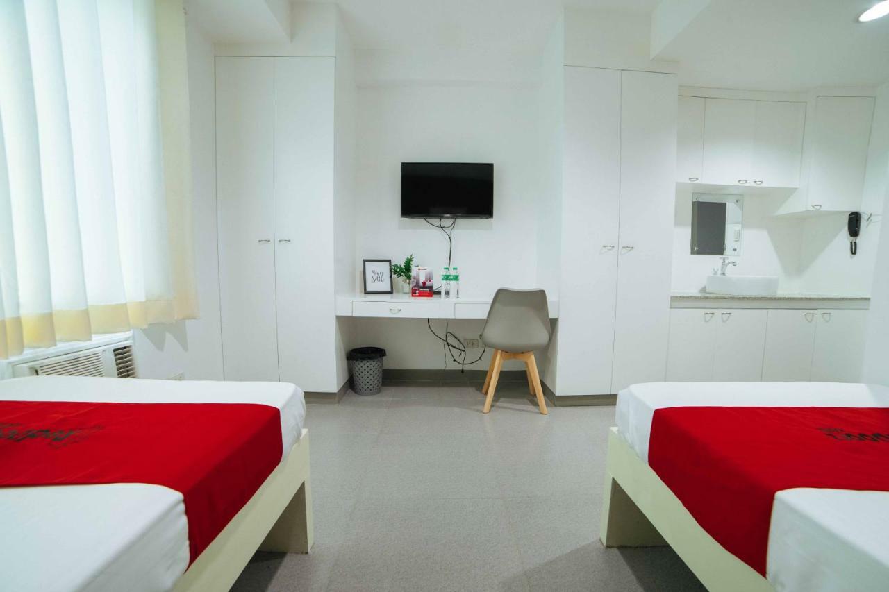 Reddoorz Plus @ Roxas Street Davao City Kültér fotó